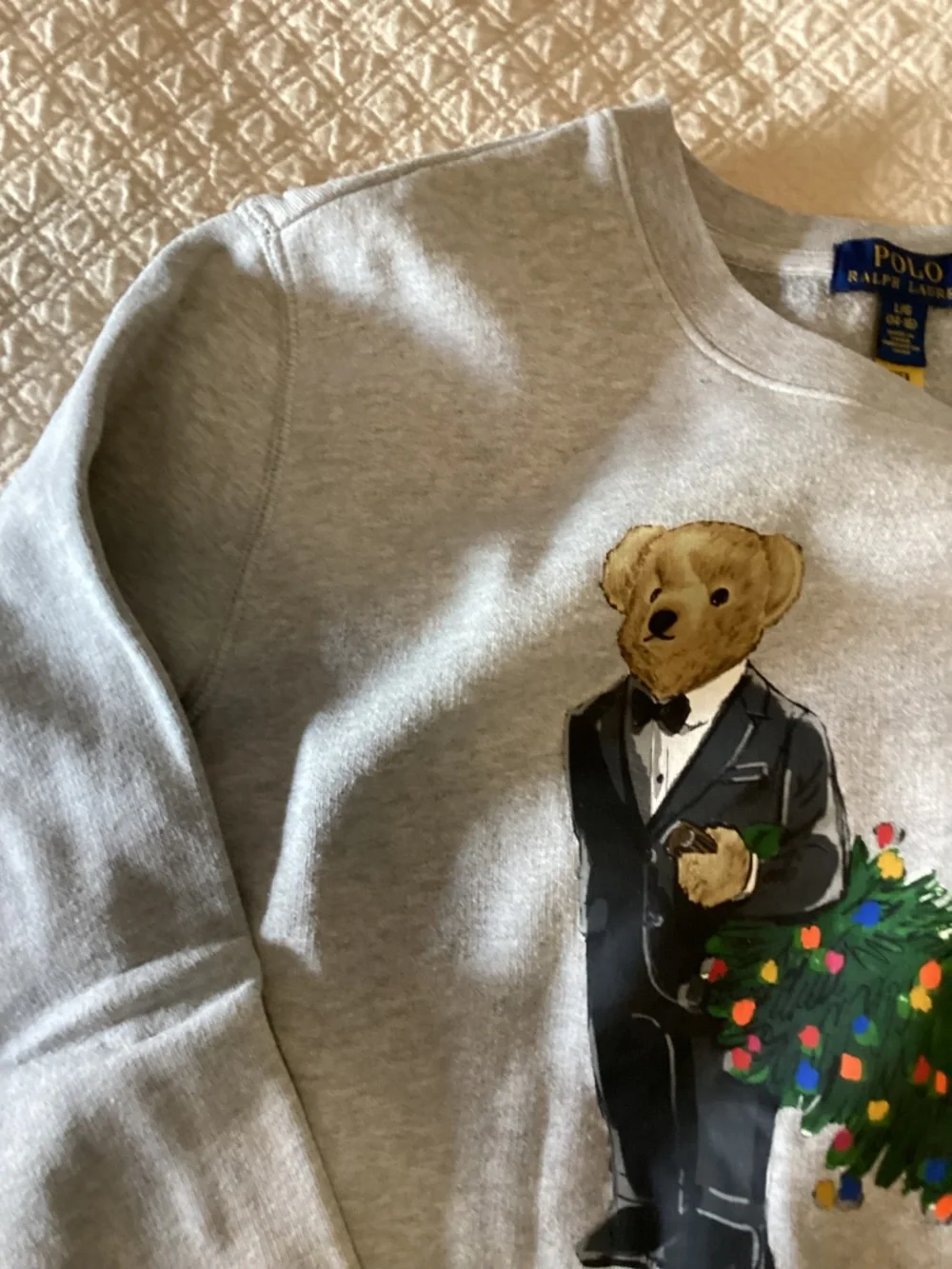 Polo Ralph Lauren boys size 14/16 holiday bear sweatshirt